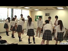 หนังโป๊ญีปุ่นในโรงเรียนสอนนักเรียนเย็ดกันคาห้องเรียนเลย สอนอม สอนคราง แต่ละคนตั้งใจเรียนเหลือเกิน